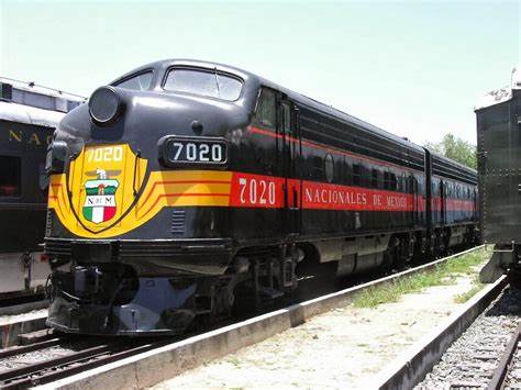 Lee más sobre el artículo Historia del Ferrocarril en México y Centro América
